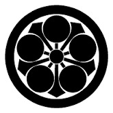 丸に剣梅鉢紋