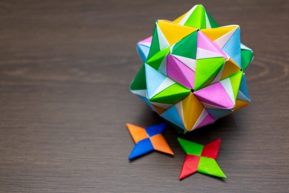 方 折り くす玉 折り紙 の おりがみで両三角錐、サイコロ、くす玉を作ってみよう！
