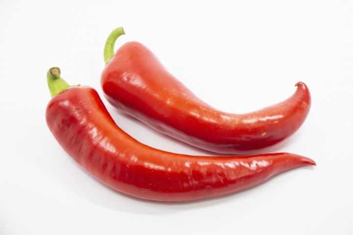 よさこいハニーの特徴 旬の時期まとめ 高知で生産される赤いホルン型ピーマン お役立ち 季節の耳より情報局