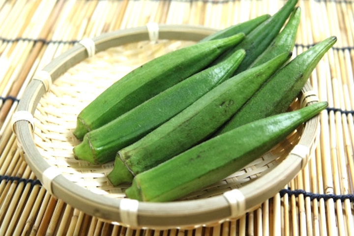 オクラの6部位を画像付きでご紹介 茎 ガク 実 種 葉 花 お役立ち 季節の耳より情報局