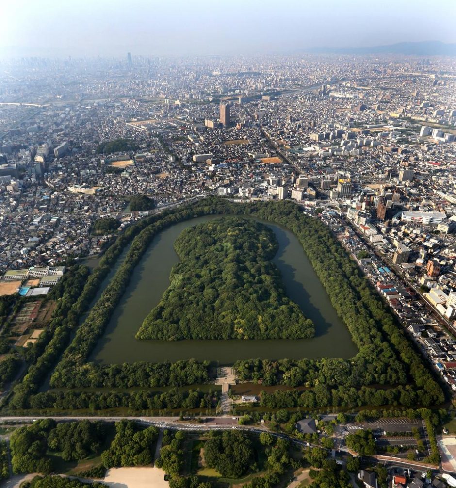 大山古墳（仁徳天皇陵）を解説！世界遺産に登録された日本最大の古墳 | | お役立ち！季節の耳より情報局