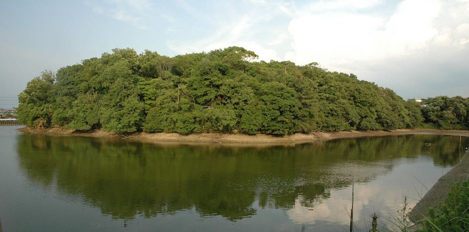 摩湯山古墳を解説!アクセス・周辺おすすめランチまとめ お役立ち!季節の耳より情報局
