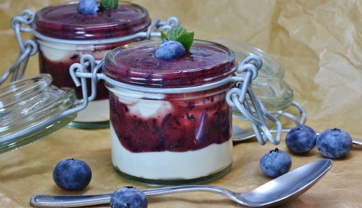 カシス製品の賞味期限はどれくらい?リキュールやドリンクの日持ち