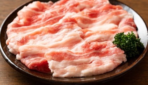 豚肉もも薄切り1枚(25g)のカロリーと糖質は？栄養成分も解説！