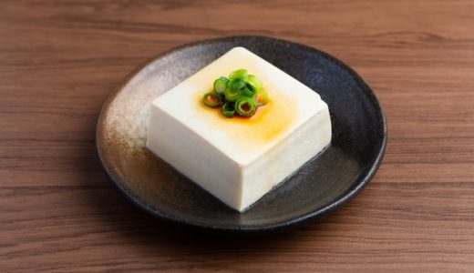 絹ごし豆腐1丁(300g)のカロリーと糖質は？栄養成分も解説！