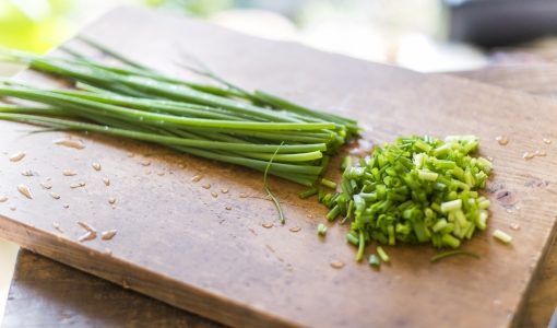 わけぎは生で食べられる？保存方法･日持ち｜どこまで食べられる？根元は？