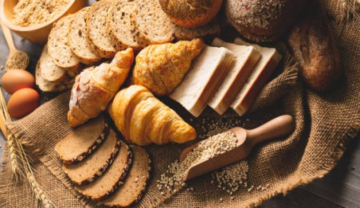 パンの白カビは取れば食べられる？黒カビの見分け方･冷蔵や冷凍でカビ防止！