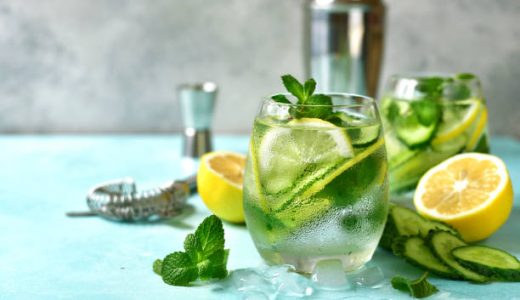 レモン水は寝る前が効果的？デメリット･作り方｜飲み続けるのは体にいい？