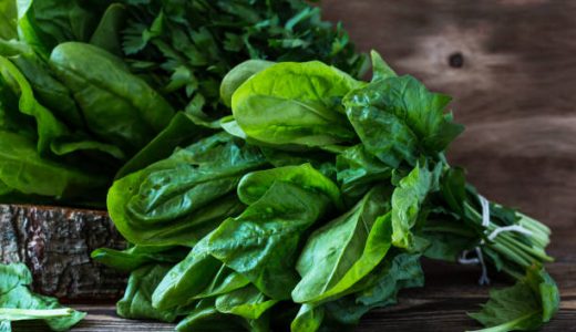 ほうれん草はシュウ酸を取り除いて食べよう！体への影響やアク抜き方法など
