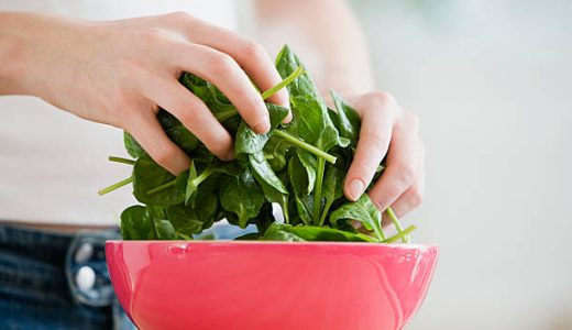 ほうれん草は生のまま冷凍できる？メリットや保存の方法と期間･解凍時の使い方のコツ