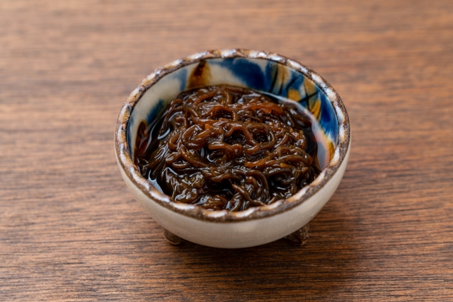 もずくの食べ過ぎは体に悪い 1日に食べる量 納豆との食べ合わせは危険か解説 お役立ち 季節の耳より情報局