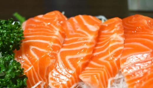 サーモンの食べ過ぎは体に悪い?鮭に含まれる栄養や健康効果･一日摂取量を紹介!