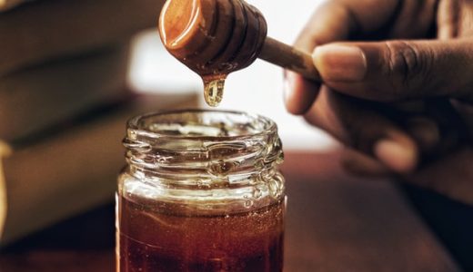 喉が痛い時ははちみつをそのまま飲んでも良い?喉のきくはちみつの選び方！