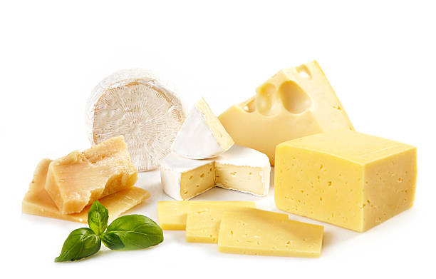 チーズが苦い 腐ってる 原因や見分け方 保存方法や苦くなった後に食べるコツ お役立ち 季節の耳より情報局