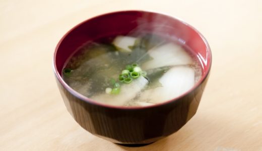 寝る前に味噌汁を食べると体に良いの?オススメ具材・避けた方が良い具材は?
