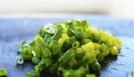 ネギの食べ過ぎは体臭をキツくするって本当?肉やチーズも注意?臭いを消すには?