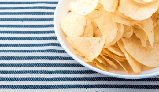 寝る前にポテチを食べると危険?一日だけなら大丈夫?オススメの食べ方とは