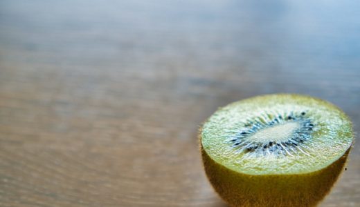 キウイが固いままで販売されている理由は?追熟を早める方法や食べごろのサイン
