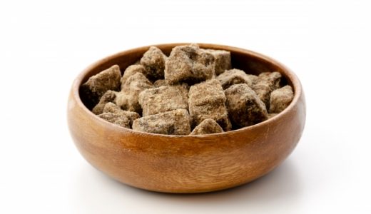 黒糖ひとかけらのカロリーはどれくらい?含まれる栄養や効果効能を解説