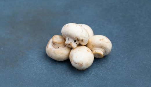ホワイトマッシュルームは生で食べることができるって本当?生で食べるときの注意点
