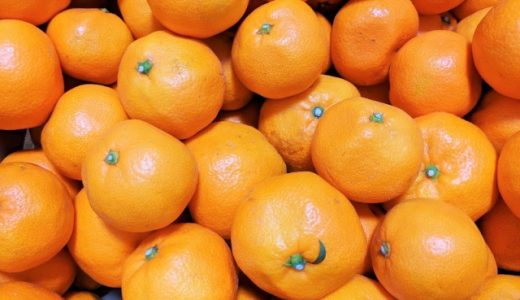 みかんを食べたらお腹が張る…お腹が張る食べ物を解説！解消する方法は？