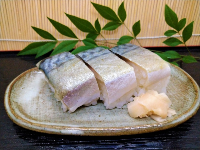 バッテラと押し寿司は違いがあるの?鯖寿司・松前寿司との違いは? | | お役立ち!季節の耳より情報局