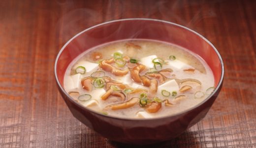 煮干しの味噌汁がまずいのは何故?沸騰が原因?美味しいみそ汁のコツ