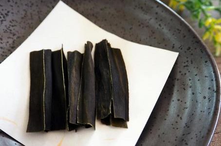 おしゃぶり昆布の食べ過ぎは体に悪い?太る?危険性は?1日の摂取量目安