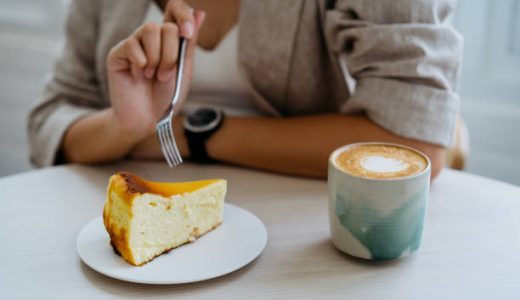 チーズケーキに合う飲み物8選｜コーヒー･紅茶･ワイン･ウイスキーも
