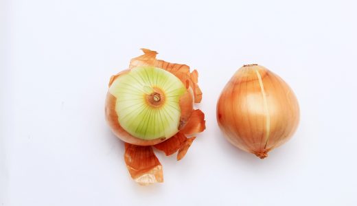 サラダで使う玉ねぎの保存方法は？玉ねぎスライスは冷凍OK?