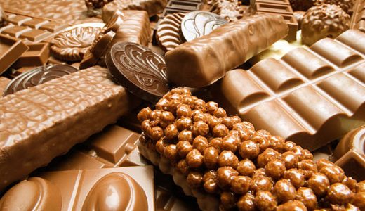 チョコレートの白い粉はカビ?斑点･つぶつぶが出る現象は何?