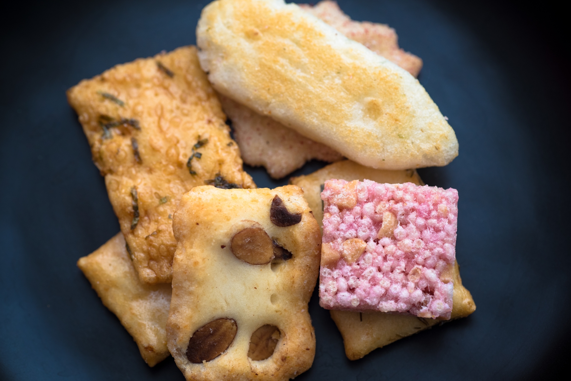 あけぼのチーズおかきの味はまずい 美味しい 太る カロリーは お役立ち 季節の耳より情報局 あけぼのチーズおかきの味はまずい 美味しい 太る カロリーは お役立ち 季節の耳より情報局