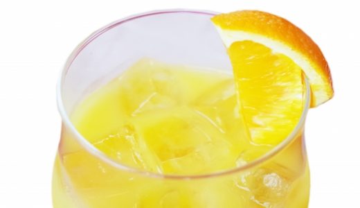 オレンジジュースは寝る前に飲むのがオススメ?栄養や効果効能を解説