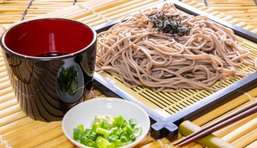 ざるそばにおすすめの薬味は？定番のねぎ･しょうがから季節のみょうがなど
