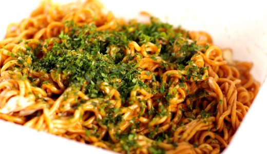 カップ焼きそばを健康的に食べる方法は？キャベツで食物繊維を摂取！