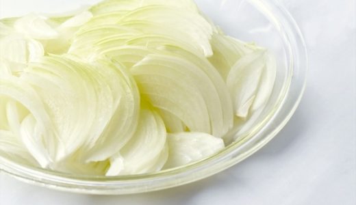 玉ねぎサラダが辛い?辛くない切り方は?水にさらすのが大事?アレンジも