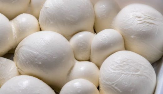 モッツァレラチーズが伸びない原因｜変色したものは食べられる?