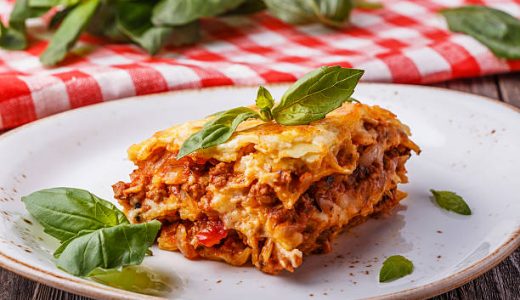 ラザニアは何層?生地の枚数･茹で時間と焼き時間｜日持ち･保存方法