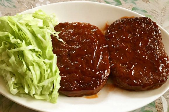 マルシンのハンバーグは焼かずにそのまま食べられる 味はまずい お役立ち 季節の耳より情報局