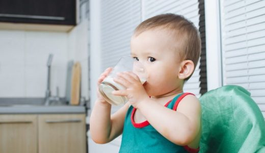 牛乳をいつから赤ちゃんにそのまま飲ませる？注意点も含め紹介！