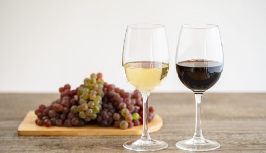 ワインビネガーとバルサミコ酢の違いは？ おすすめの使い方を解説！