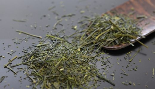 茶葉をそのまま食べる効果･栄養成分｜食べ過ぎの害･デメリットは?