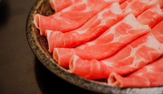 豚肉を柔らかくする方法は?玉ねぎ・はちみつ・炭酸水に漬けておく?