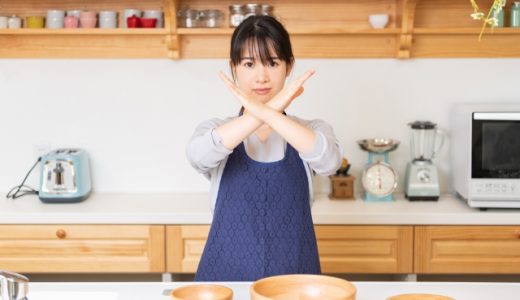 体に悪い食べ物TOP3は何？意外な食べ物や避けるべき成分も紹介