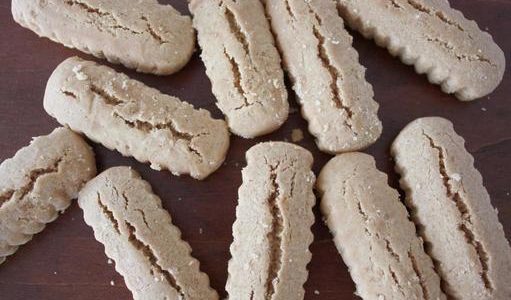 ちんすこうはどんな味?食べると太る?1個のカロリー･糖質量は?