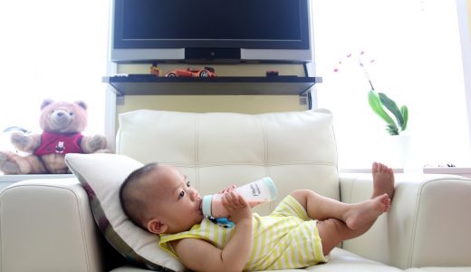 粉ミルクは何歳まで飲んでもいい?寝る前はいつまで?やめ方･作り置き