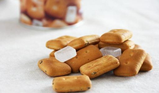乾パンにはなぜ金平糖･氷砂糖?まずい?賞味期限切れ1年･10年は腐る?