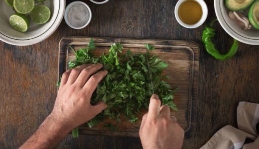 パクチーが苦手な人にオススメの食べ方｜臭いが気にならない料理は?