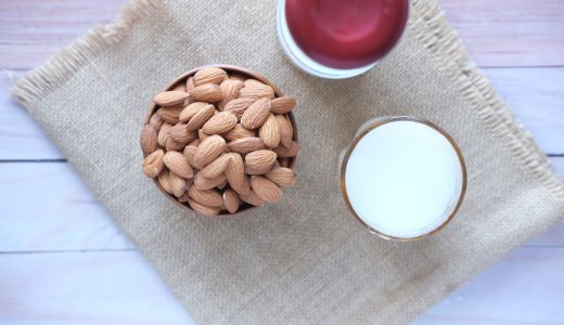 アーモンドミルクは太る?豆乳との違いは?ダイエットのための知識