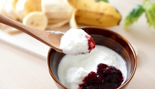 ヨーグルトが腐る原因は常温保存？別の理由？見分け方も紹介